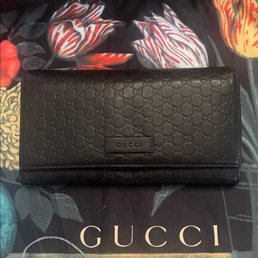 Gucci Brown Signature Embossed Leather Continental Wallet